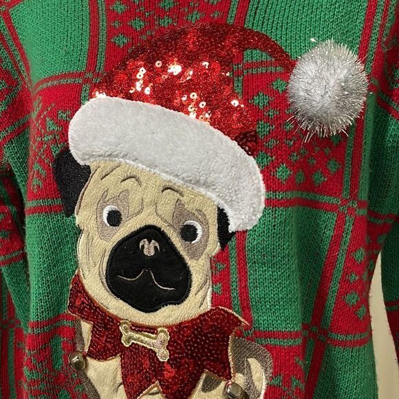 NWOT 33 Degrees Pug Christmas Sequin Bell Sweater.  Size M medium 8/10 - Picture 3 of 8
